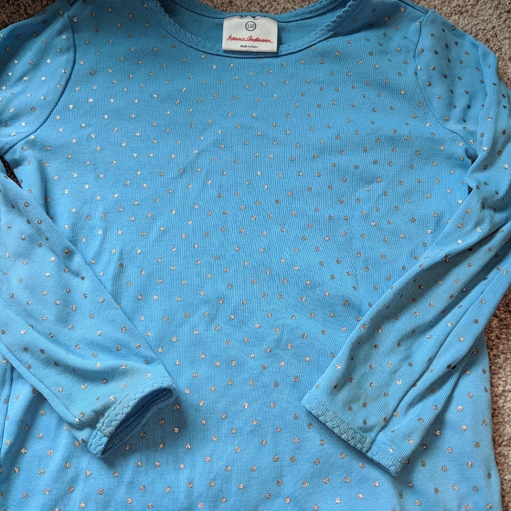 Long sleeve t-shirt